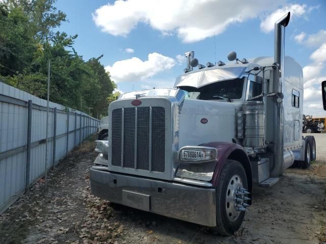 2009 Peterbilt 389