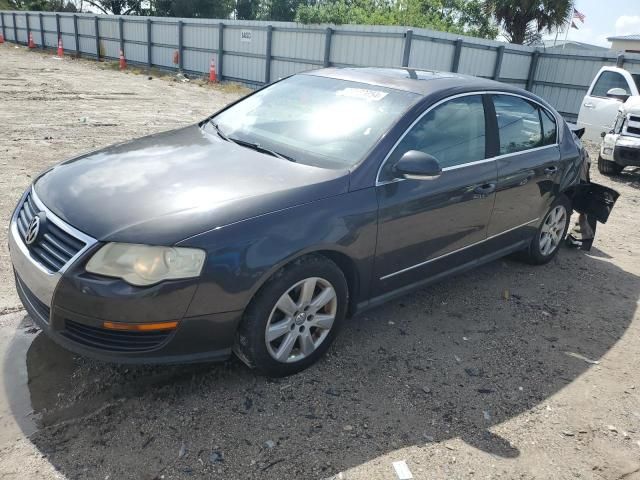 2006 Volkswagen Passat 2.0T Luxury