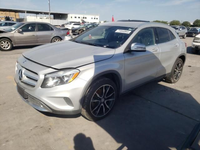 2016 Mercedes-Benz GLA 250