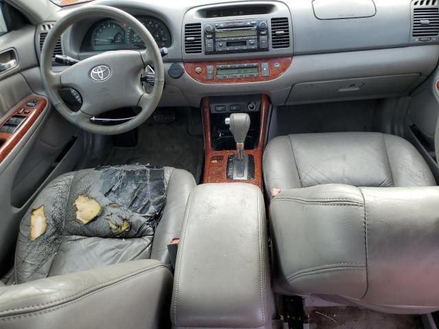 2002 Toyota Camry LE