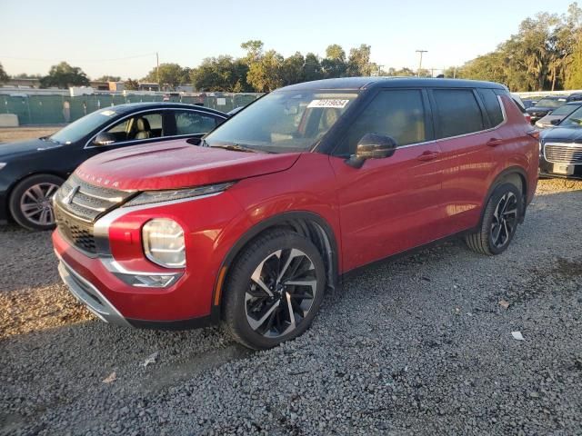 2023 Mitsubishi Outlander SE