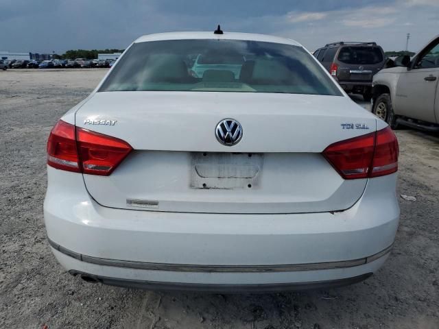 2014 Volkswagen Passat SEL