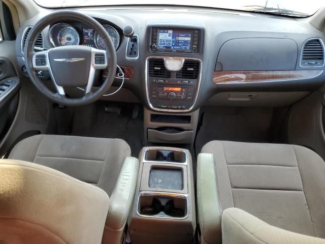 2011 Chrysler Town & Country Touring