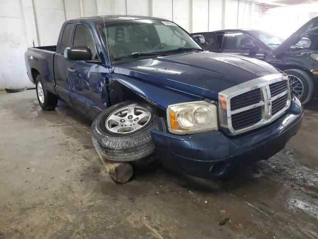 2006 Dodge Dakota SLT