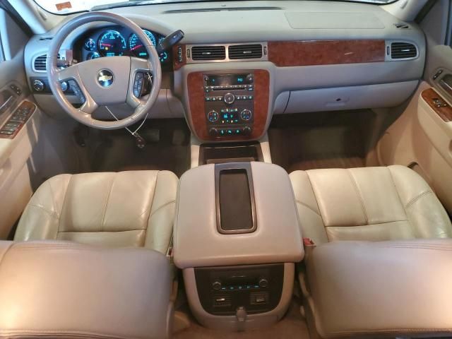 2011 Chevrolet Avalanche LT