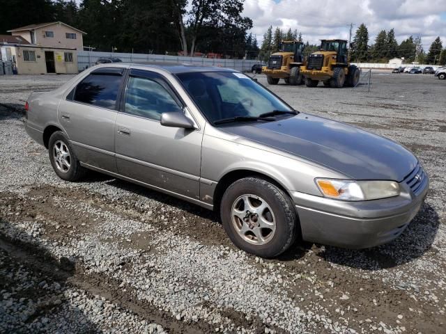 1999 Toyota Camry LE