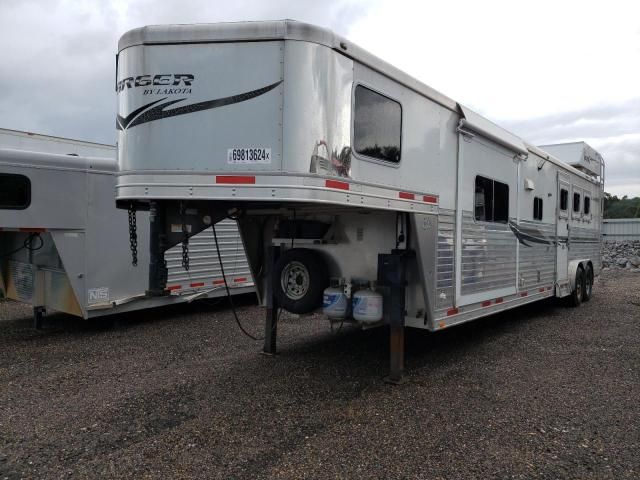 2012 Horse Trailer