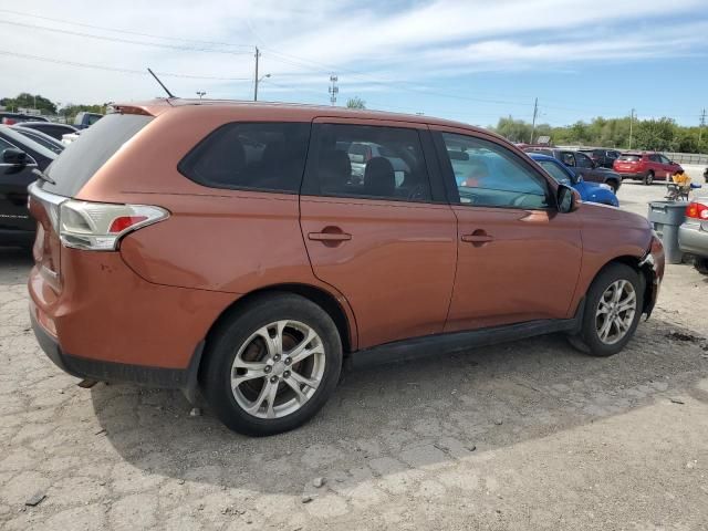 2014 Mitsubishi Outlander SE