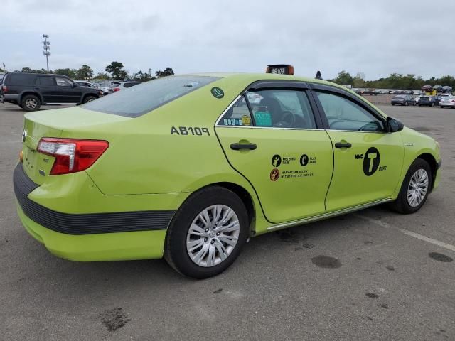 2014 Toyota Camry Hybrid