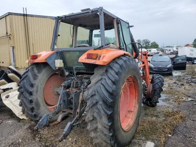 2004 Kubota Tractor