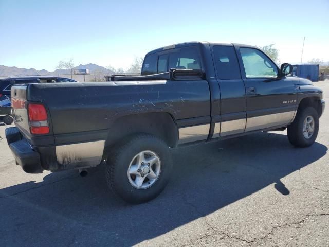 2001 Dodge RAM 1500