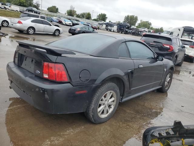 2004 Ford Mustang