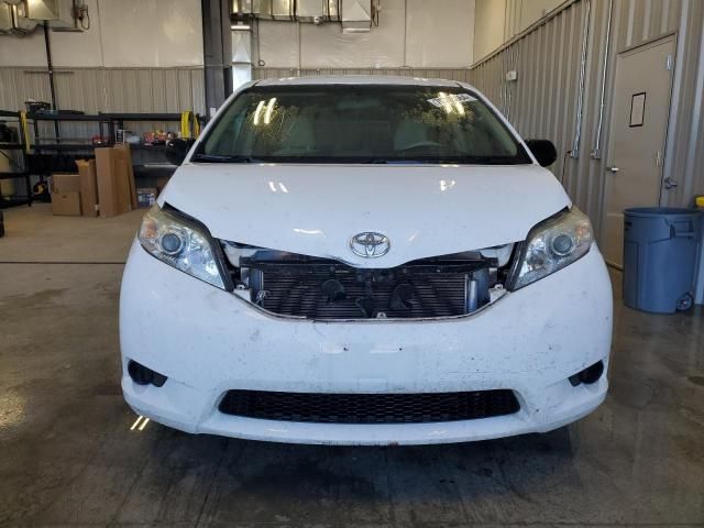 2012 Toyota Sienna