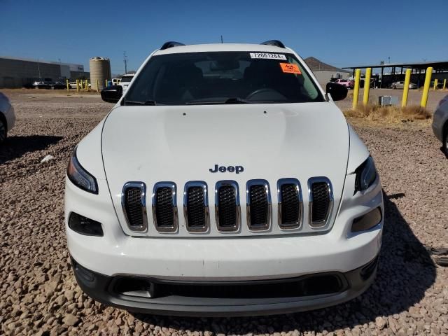 2016 Jeep Cherokee Sport