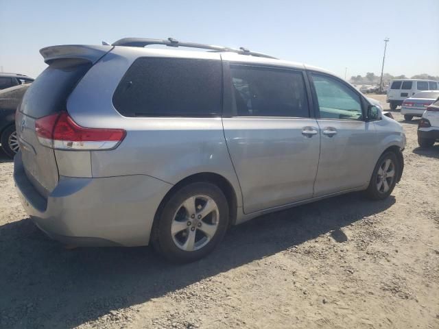 2011 Toyota Sienna XLE