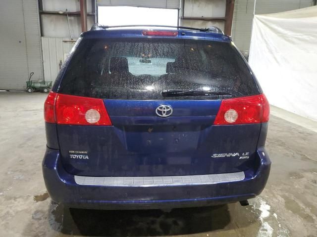 2006 Toyota Sienna LE