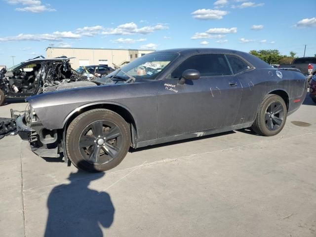 2015 Dodge Challenger SXT