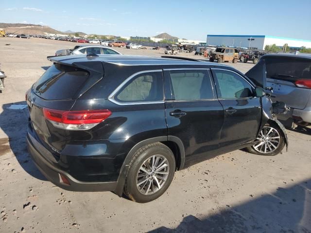 2018 Toyota Highlander SE