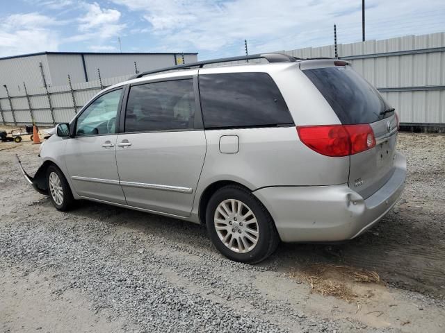 2007 Toyota Sienna XLE