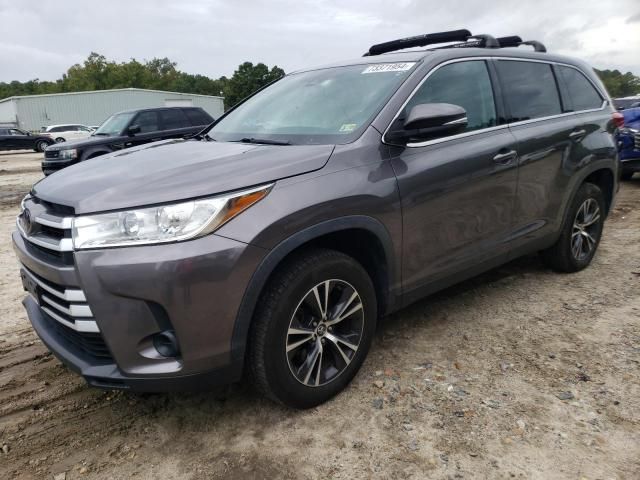 2019 Toyota Highlander LE