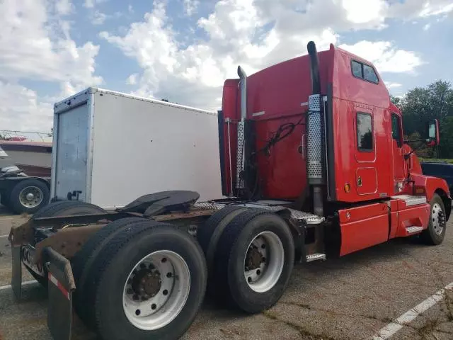 1999 Kenworth Construction T600