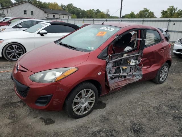 2014 Mazda 2 Sport