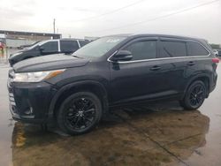 Salvage cars for sale at Grand Prairie, TX auction: 2018 Toyota Highlander SE