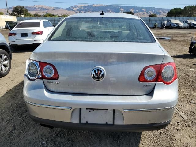 2010 Volkswagen Passat Komfort