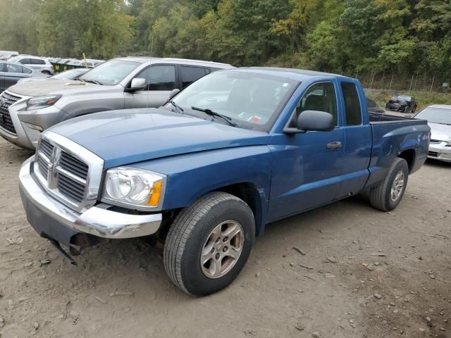 2005 Dodge Dakota SLT