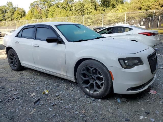 2018 Chrysler 300 Touring