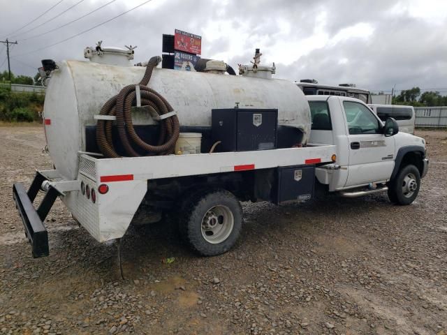 2004 GMC New Sierra C3500