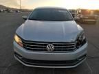 2017 Volkswagen Passat SE