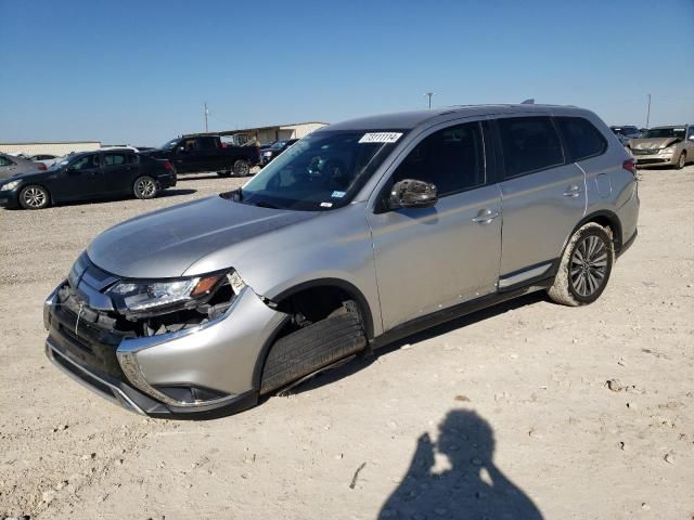 2019 Mitsubishi Outlander SE