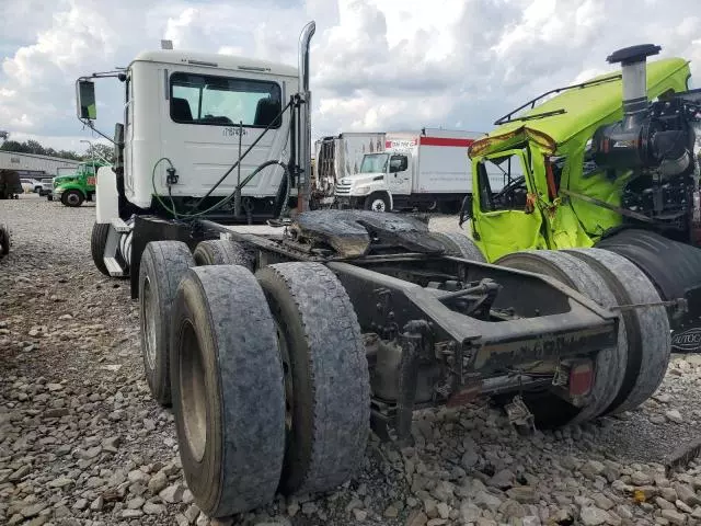 2014 Mack 600 CHU600