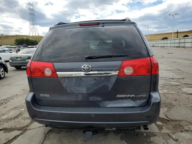 2007 Toyota Sienna XLE