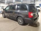 2014 Chrysler Town & Country Touring L