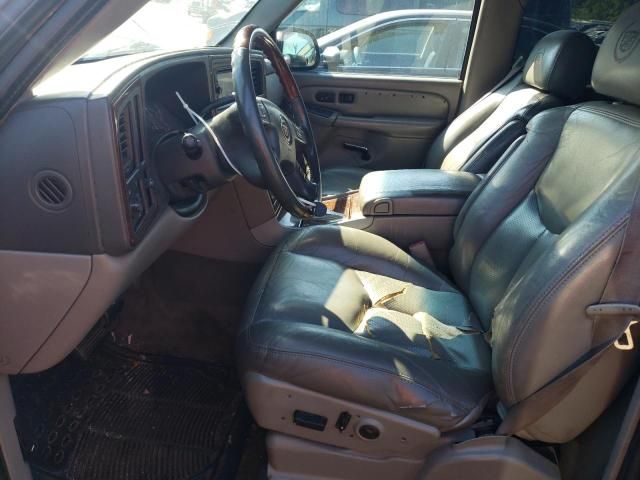 2005 Cadillac Escalade Luxury