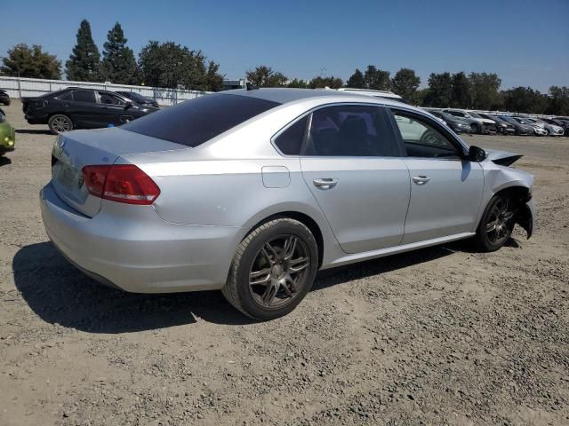 2012 Volkswagen Passat SE