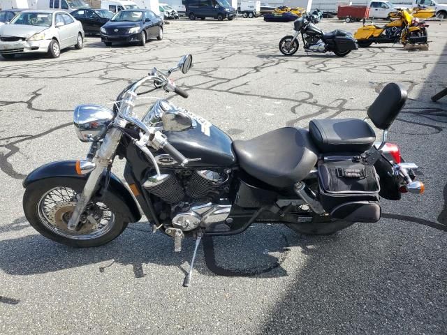 2002 Honda VT750 CDA