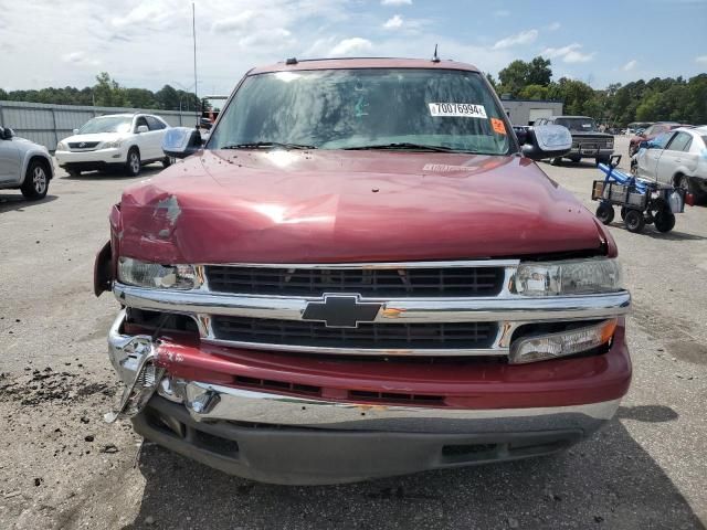 2004 Chevrolet Suburban C1500