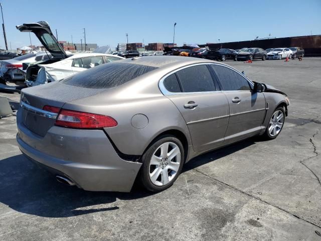 2010 Jaguar XF Luxury