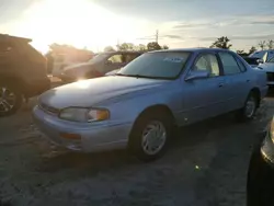 1996 Toyota Camry DX en venta en Riverview, FL