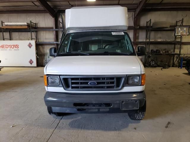 2006 Ford Econoline E350 Super Duty Van