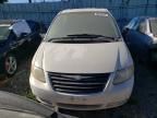 2005 Chrysler Town & Country