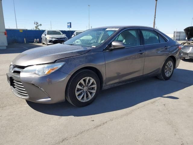 2016 Toyota Camry LE