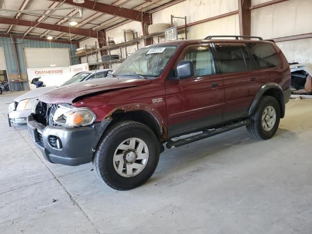 2002 Mitsubishi Montero Sport XLS