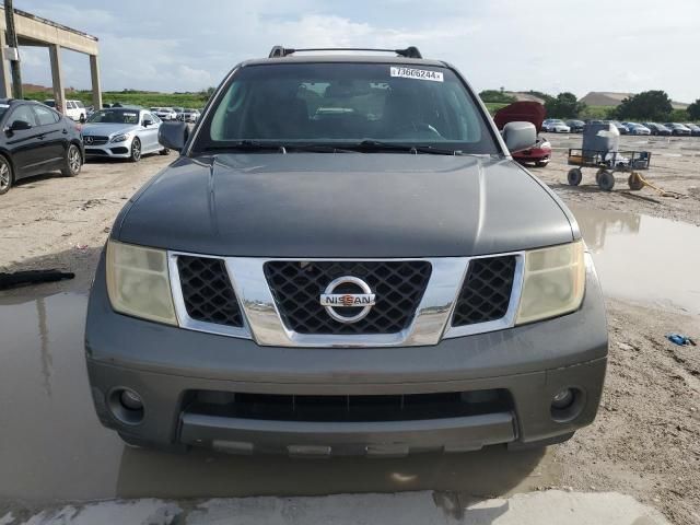 2007 Nissan Pathfinder LE