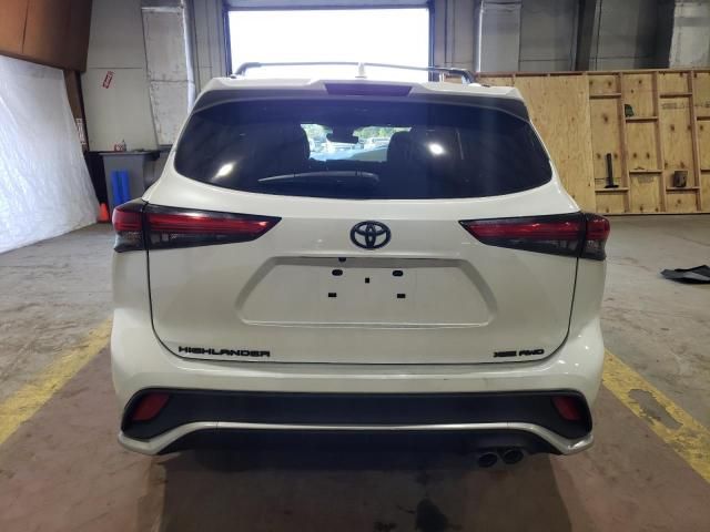 2022 Toyota Highlander XSE