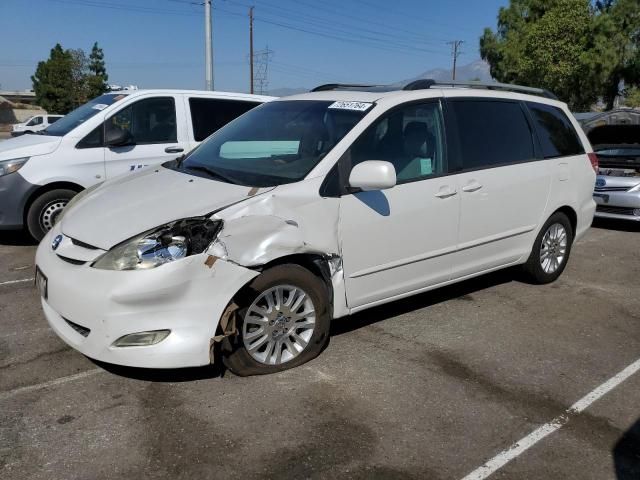 2007 Toyota Sienna XLE