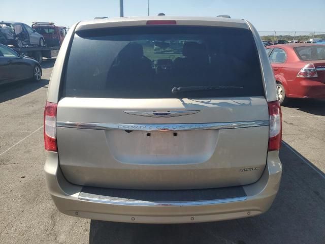 2014 Chrysler Town & Country Limited